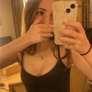 Meet your Posher, Mallory